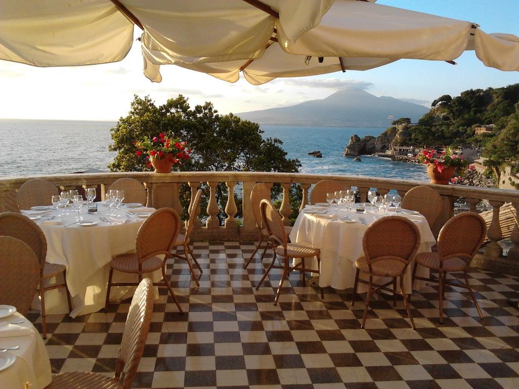 Hotel Scrajo Wellness & Mineral Spa Neapolitan Riviera Экстерьер фото